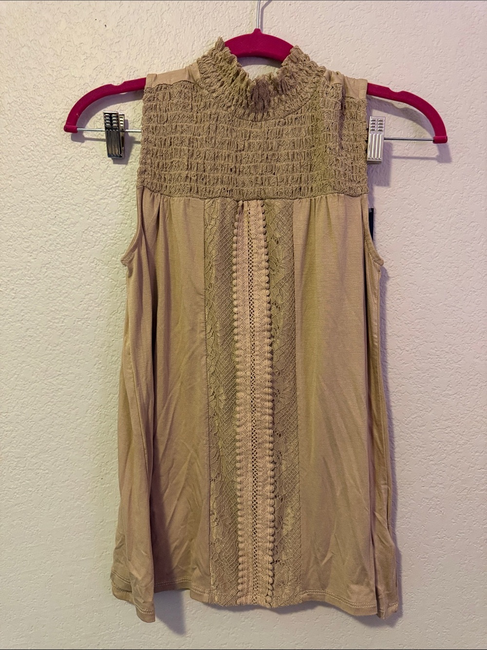 Sleeveless High-Neck Cream Colored Lace-Trim Women’s Top